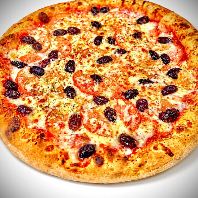 Mediterranean Pizza.